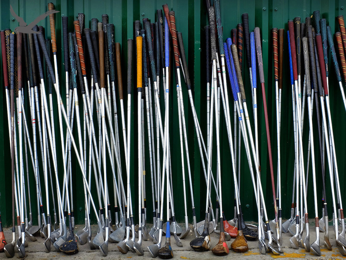 ¿Cómo elegir el material del eje de golf y la dureza del eje de golf?